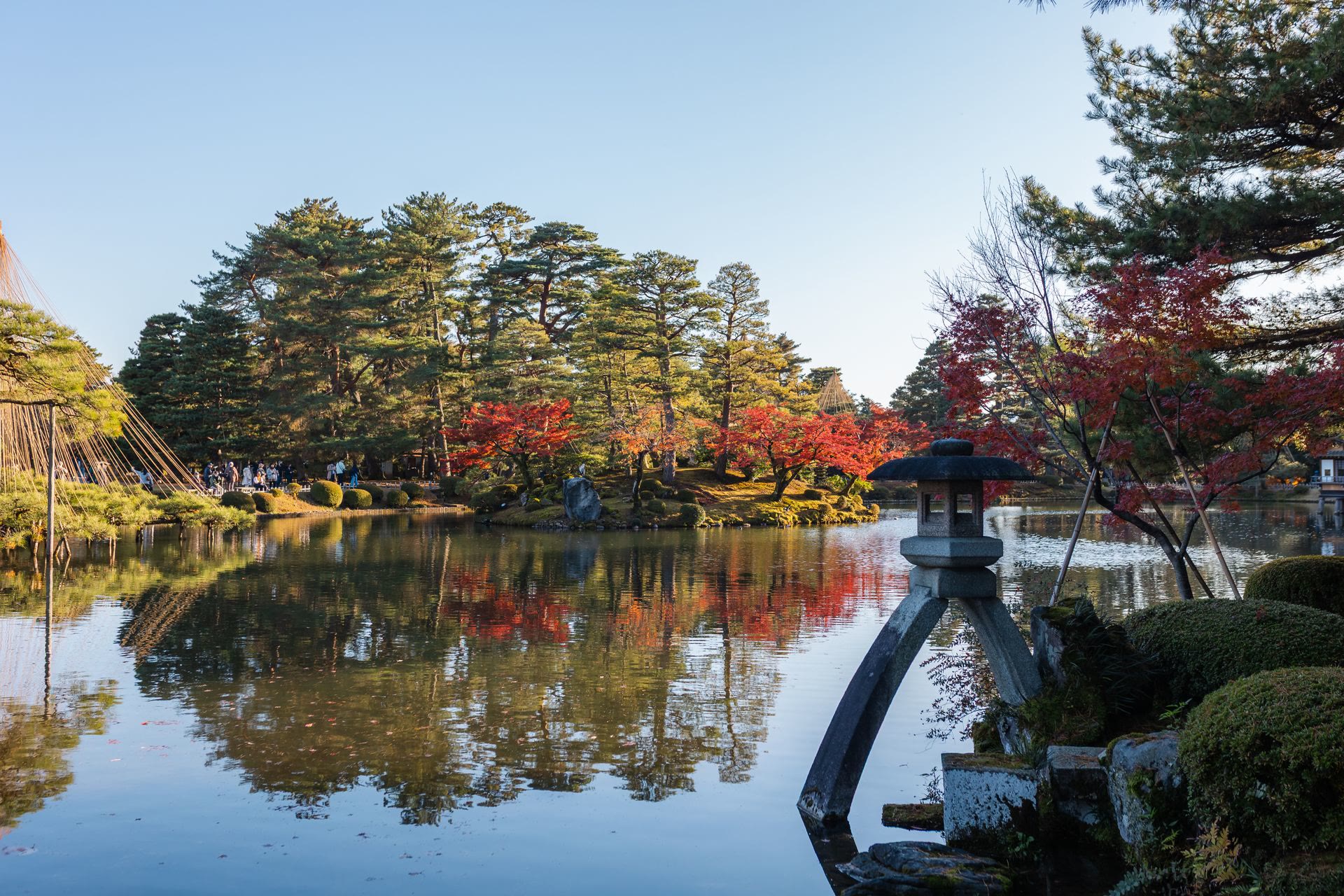 金沢・兼六園：料金、入口、早朝入園と散策ガイド