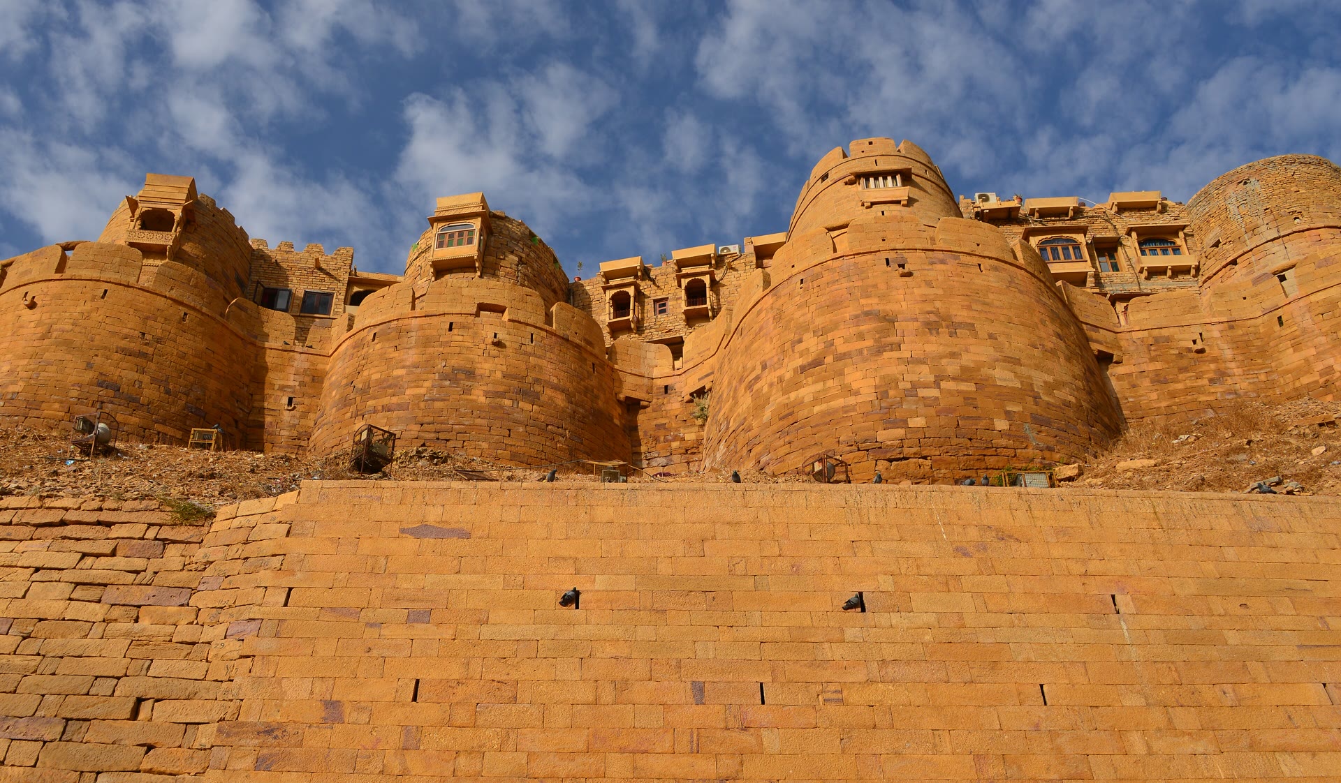 Jaisalmer Fort: Plan a Visit to the Living Fort