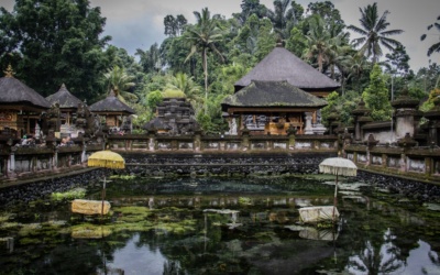 ティルタ・ウンプル寺院: バリ島の聖なる泉を訪ねるガイド