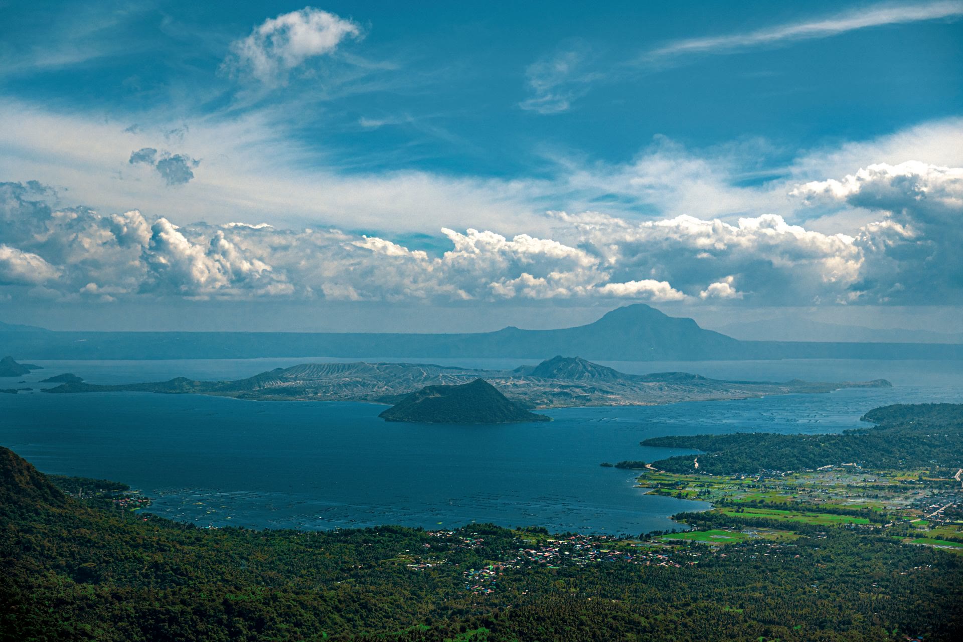 Volcan Taal : points de vue de Tagaytay et conseils de sécurité