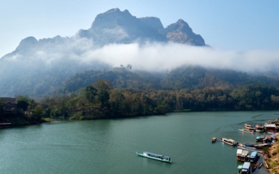 Pha Daeng Peak: Plan the Nong Khiaw Viewpoint Hike