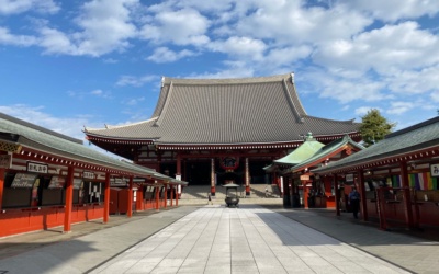 Sensoji: tham quan chùa và lên lịch đi bộ ở Asakusa