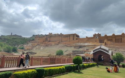 Amber Palace Jaipur: A Complete Visitor's Guide to Rajasthan's Most Stunning Fort