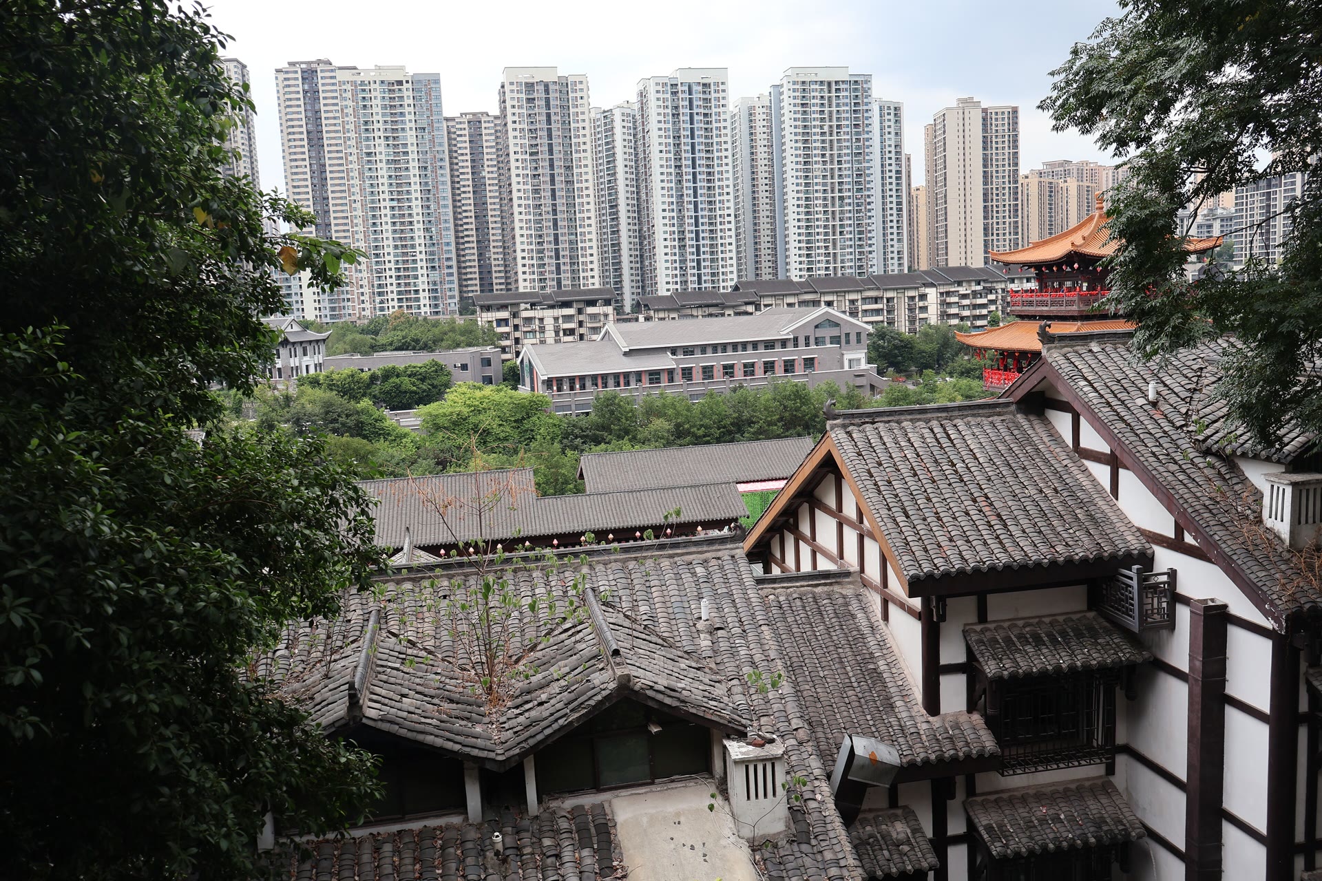Pekan Lama Ciqikou: Lorong Berbukit di Tepi Sungai Chongqing