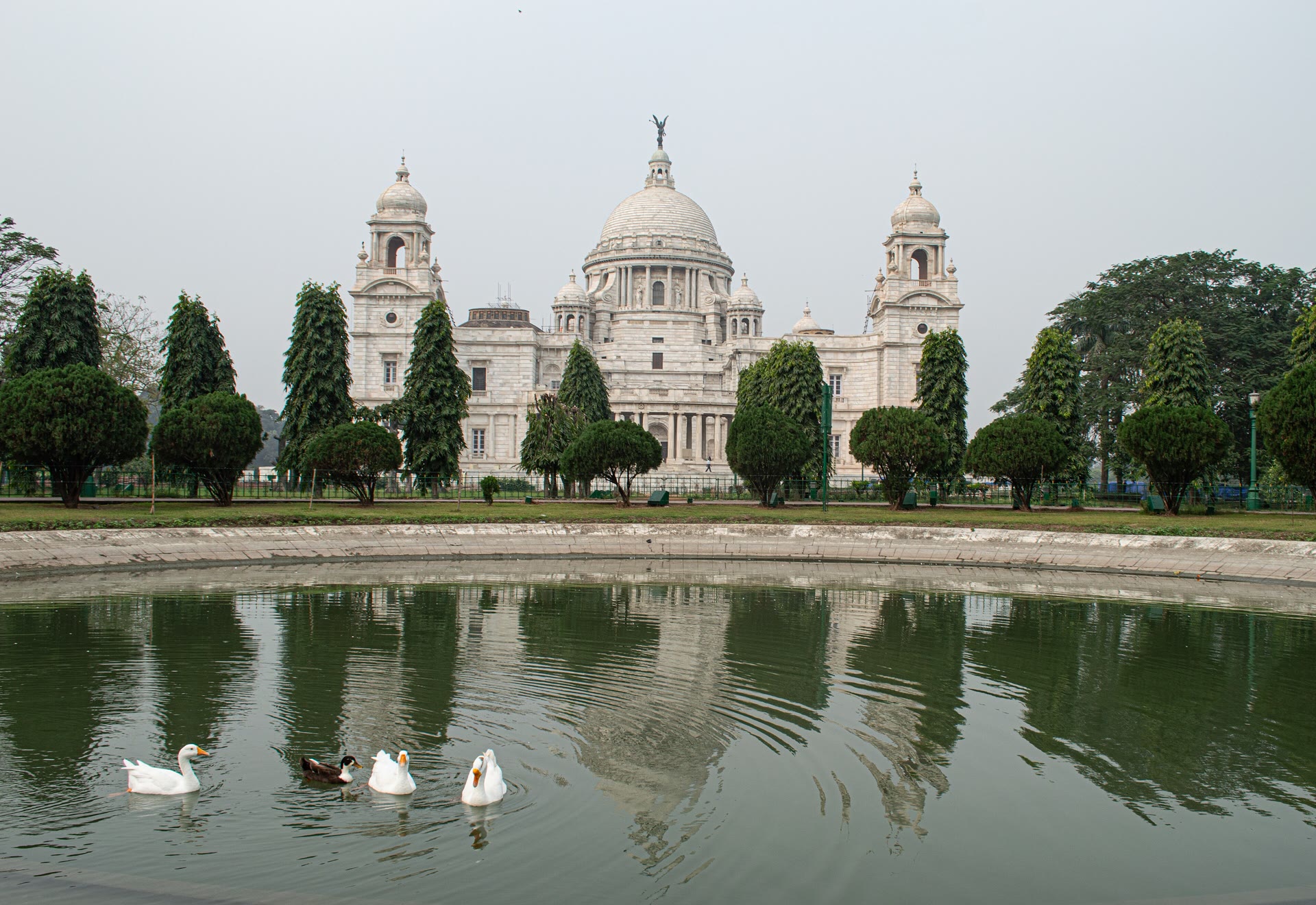 Cara Pergi dari Mumbai ke Kolkata