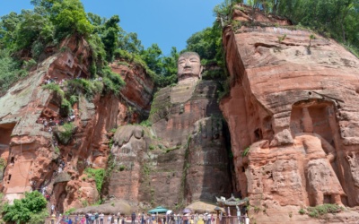 Gunung Emei: akses puncak, tiket dan lawatan selamat