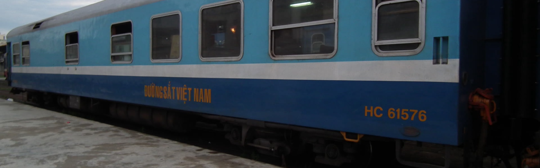 Trains in Vietnam