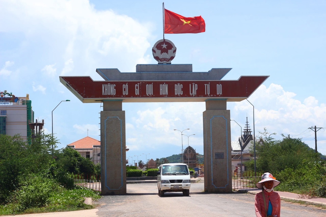 Das vietnamesische Grenztor bei Ha Tien