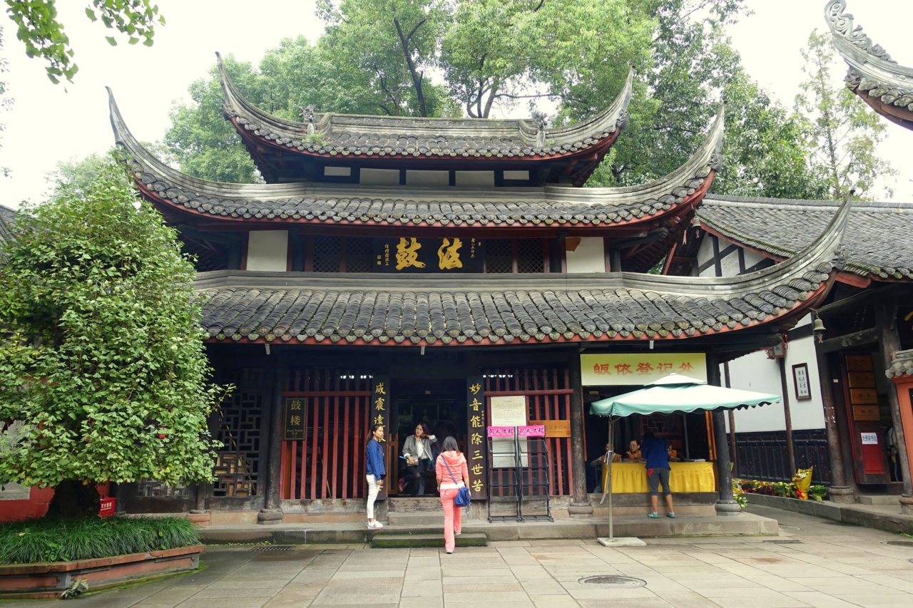 Sebuah dewan di Biara Wenshu