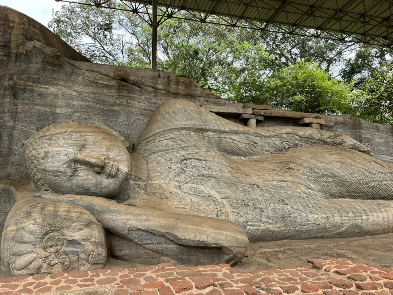 A rock-cut Buddha statue in Polonnaruwa