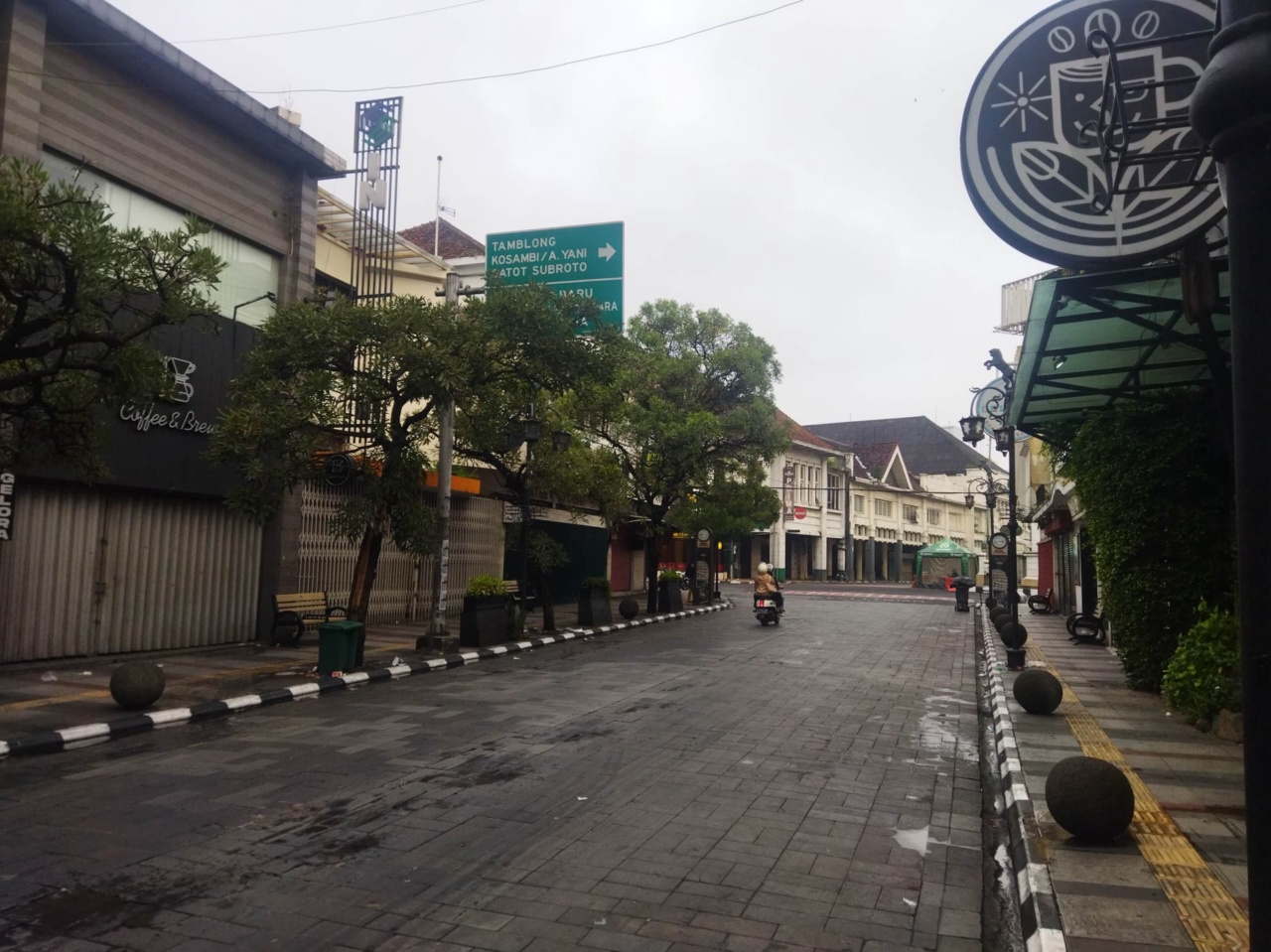 La Jalan Braga au petit matin