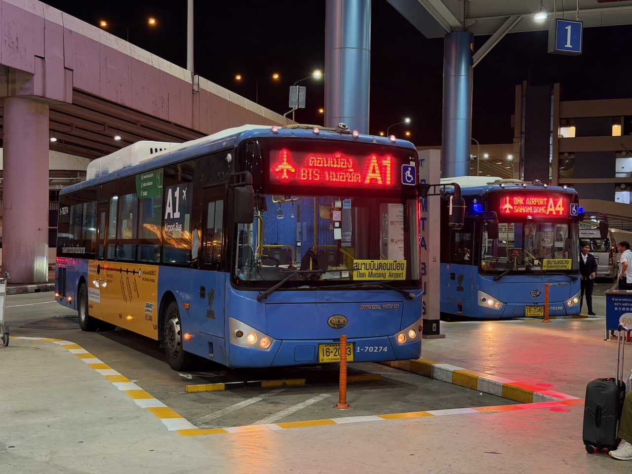 Bas lapangan terbang BMTA A1 dan A4 di Lapangan Terbang Don Mueang