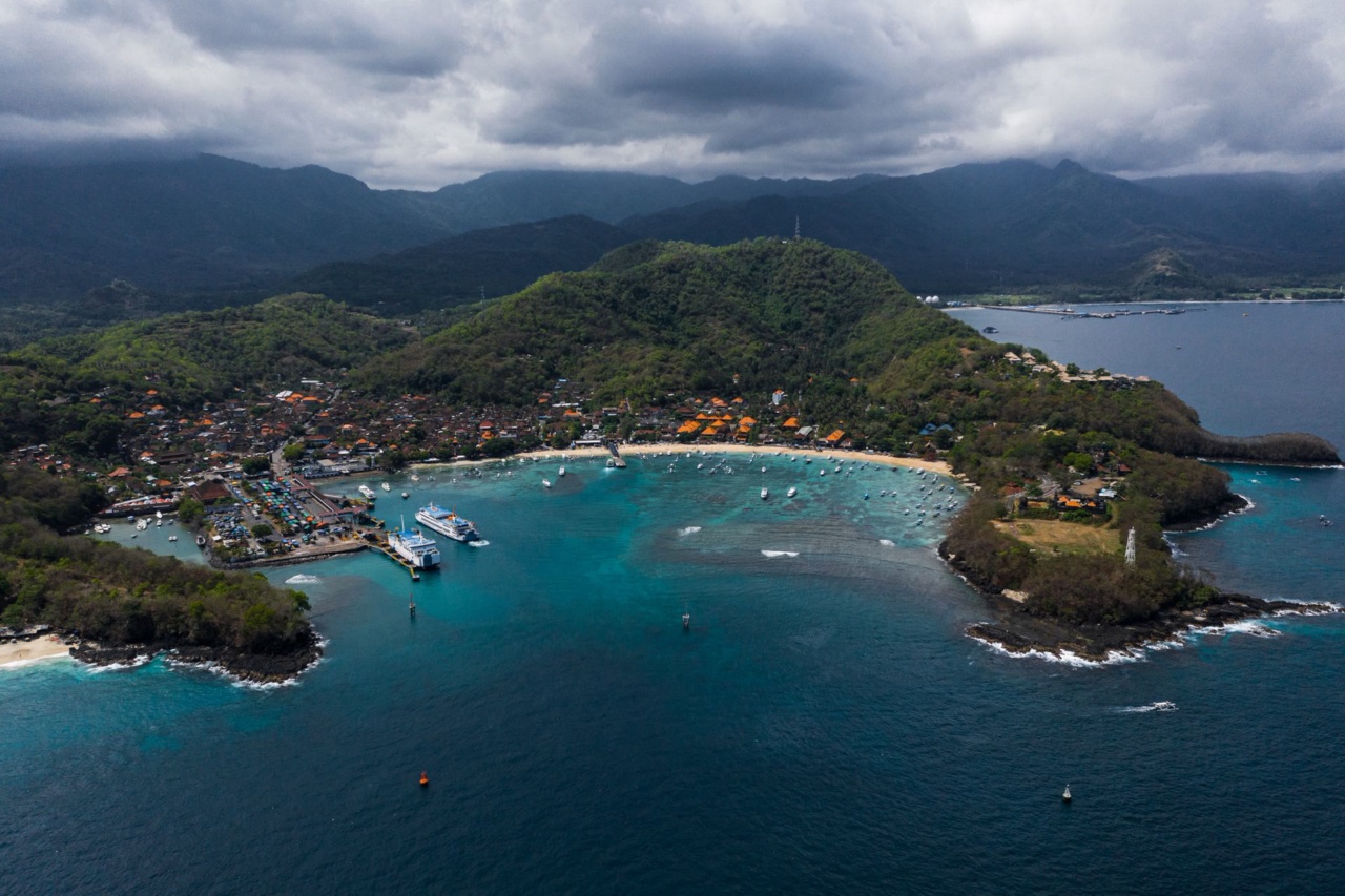 Padang Baiの湾の空撮