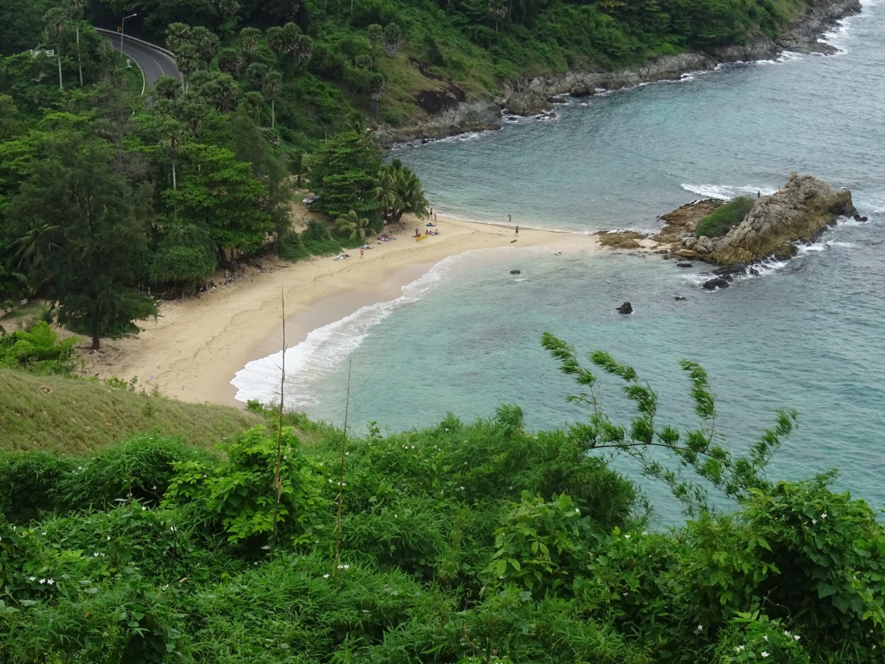 View from the Windmill Viewpoint over Ya Nui beach