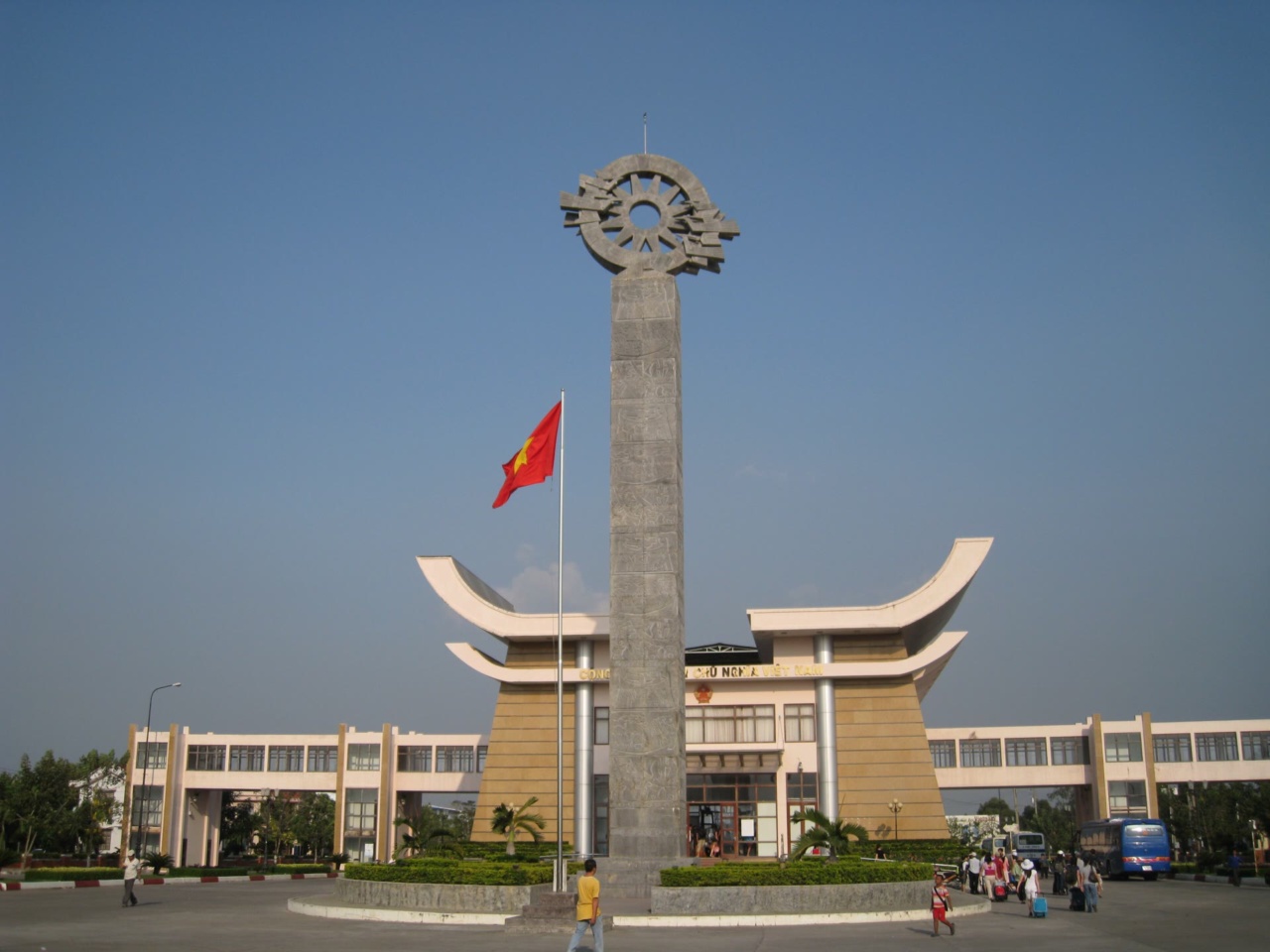 Cửa khẩu Mộc Bài phía Việt Nam