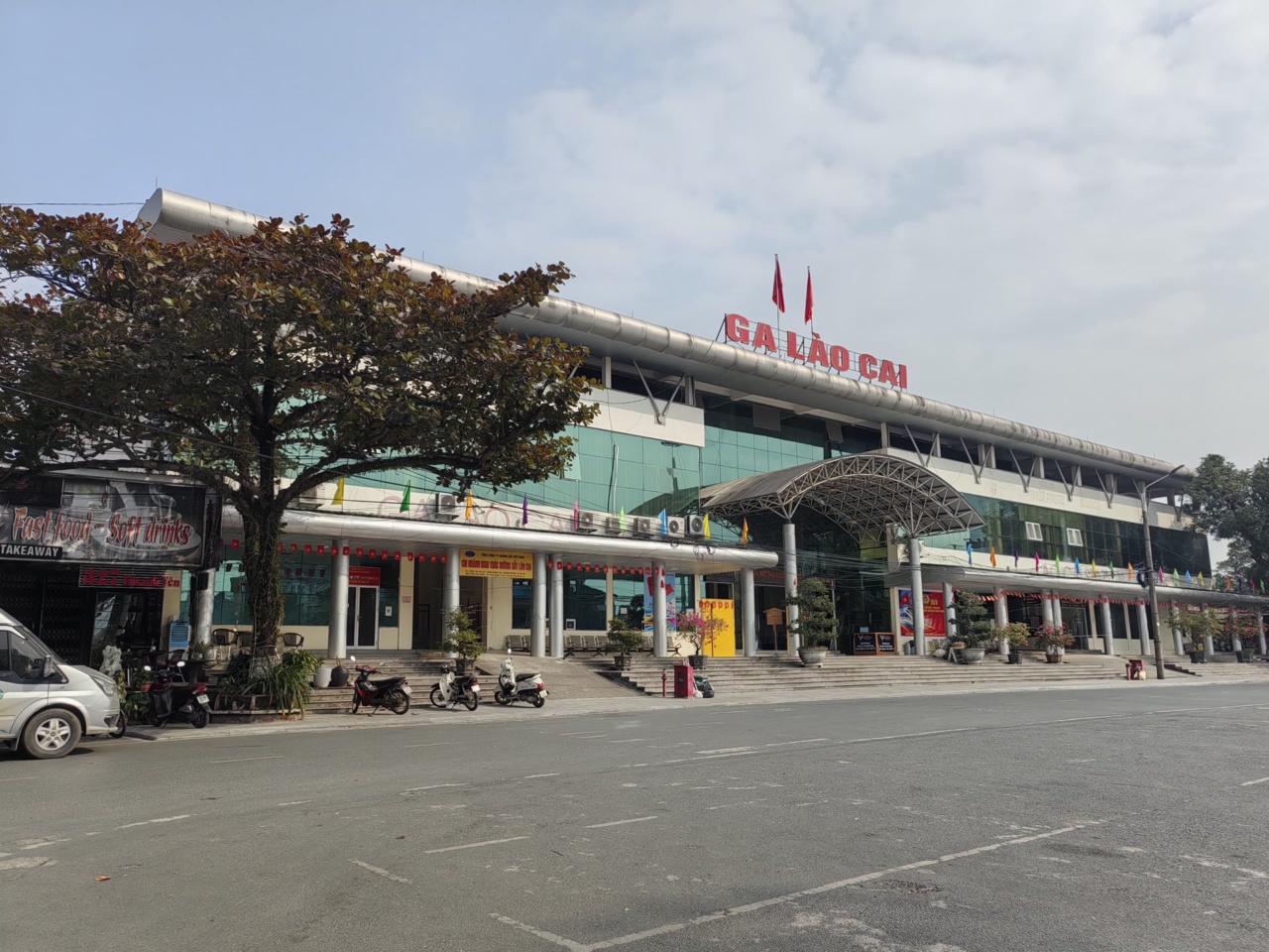 Lao Cai railway station