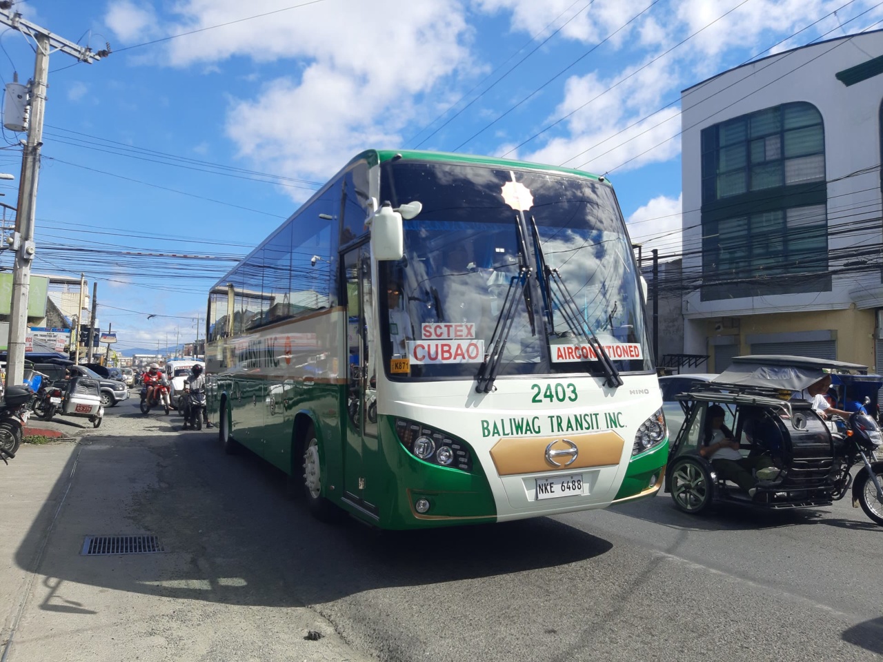 Bas Baliwag Transit dengan destinasi Cubao