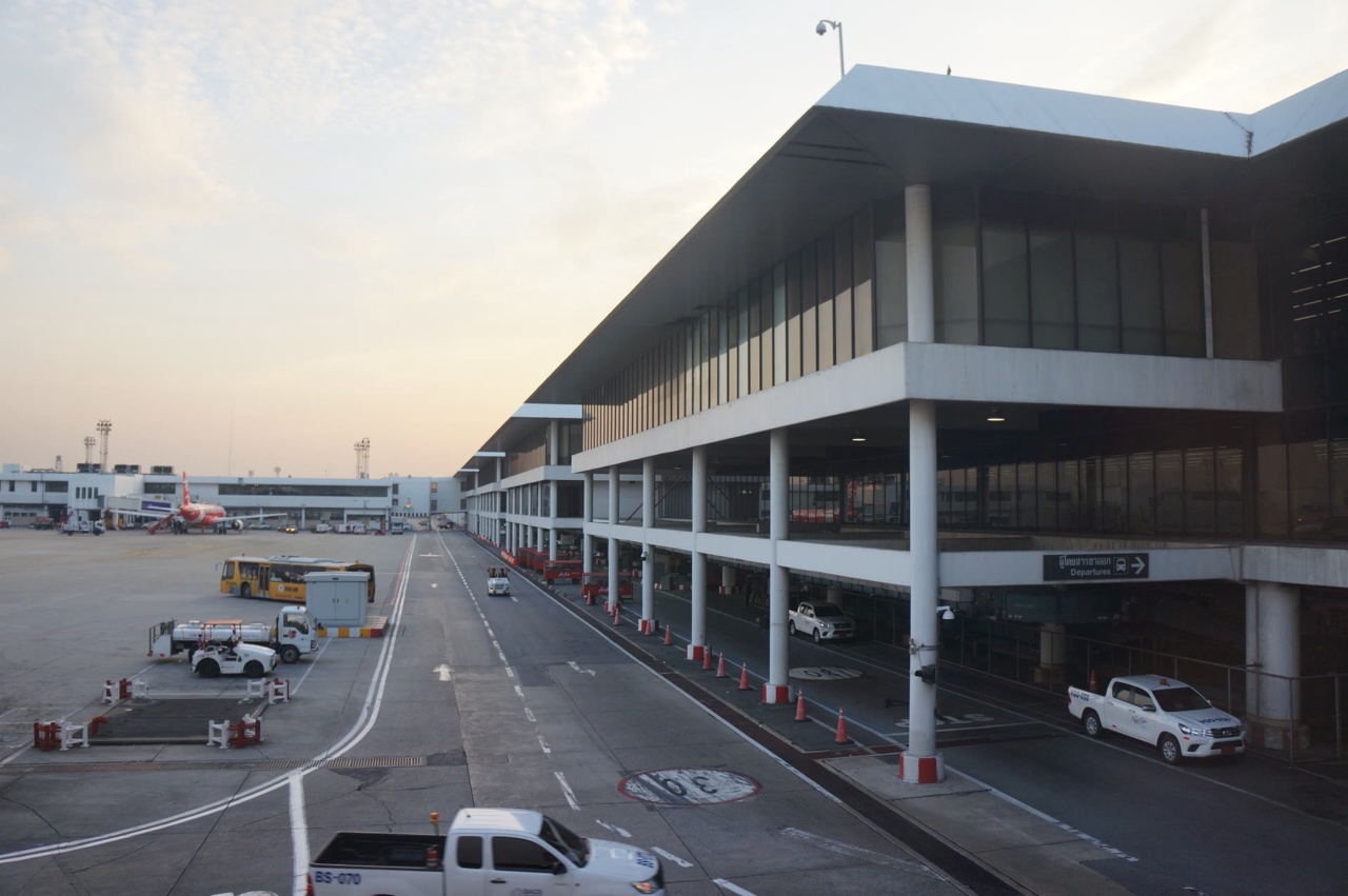 Le terminal de l'aéroport de Don Mueang à Bangkok
