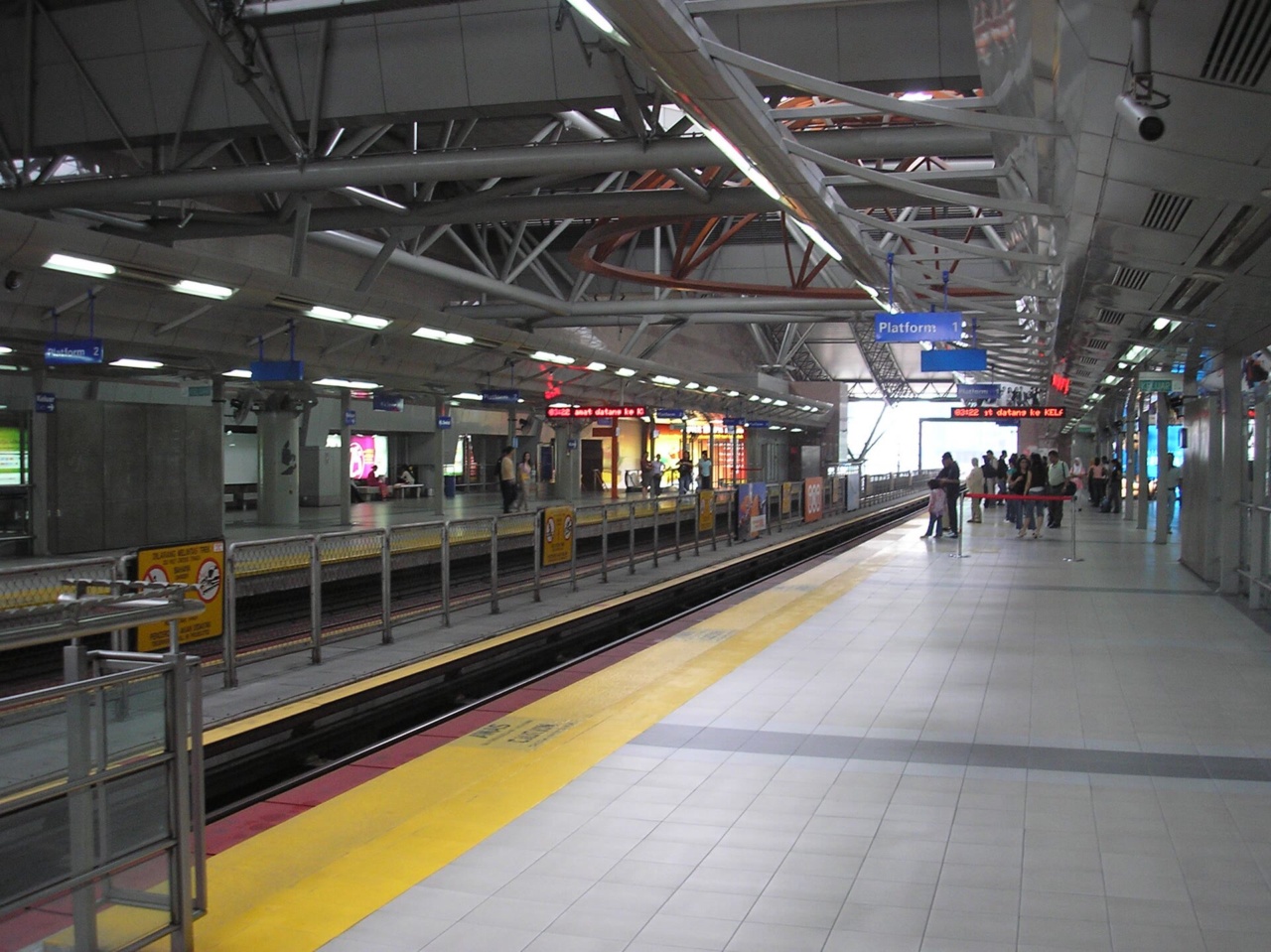 The Kelana Jaya Line platform at KL Sentral