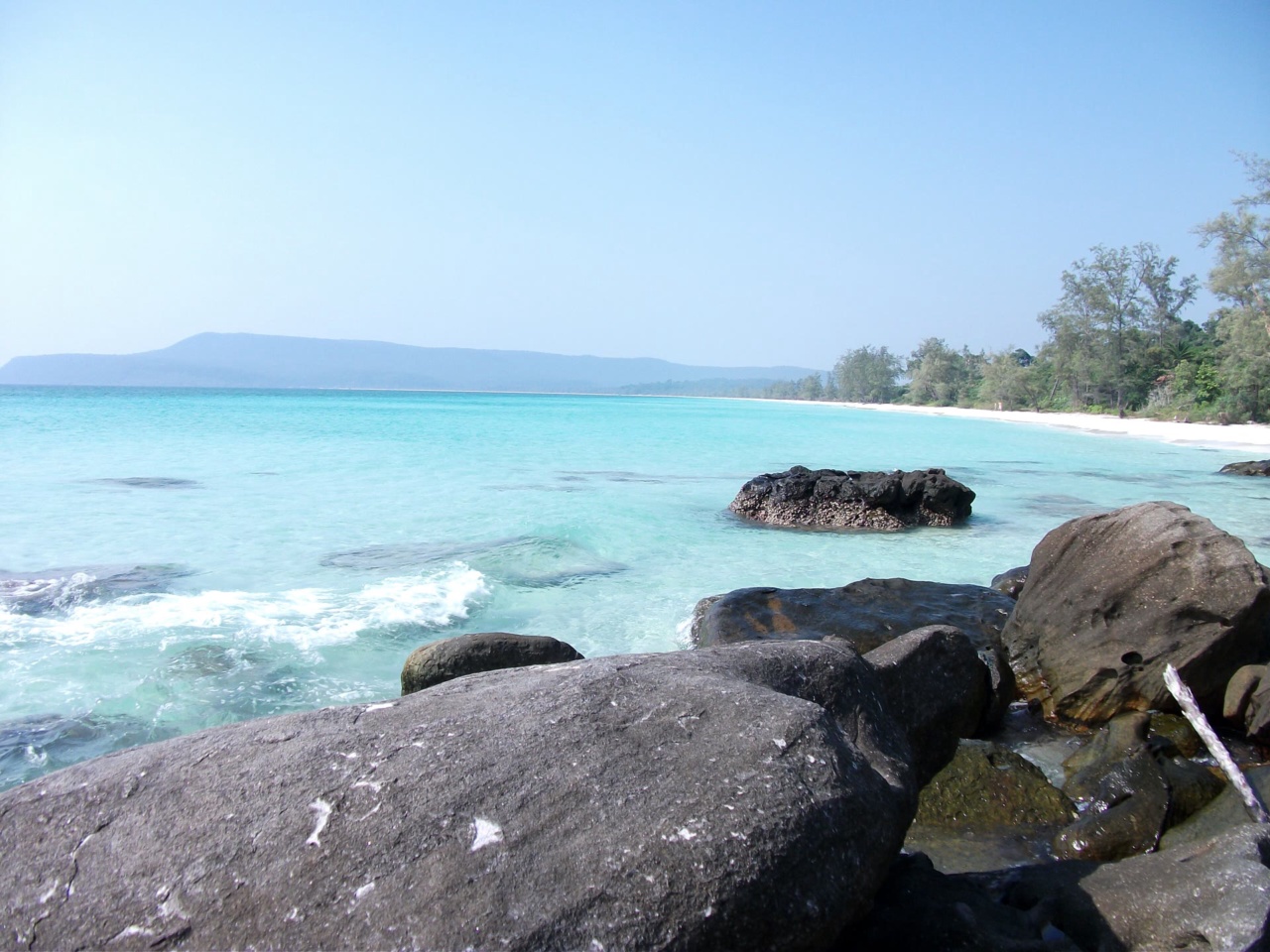 Teluk pantai berhampiran Sok San di Koh Rong