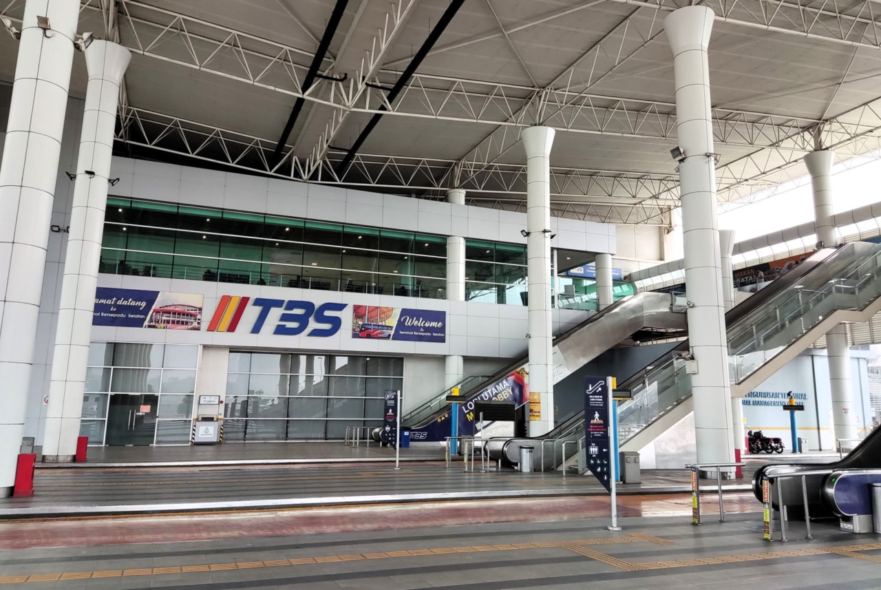 Автовокзал Terminal Bersepadu Selatan (TBS) в Куала-Лумпуре