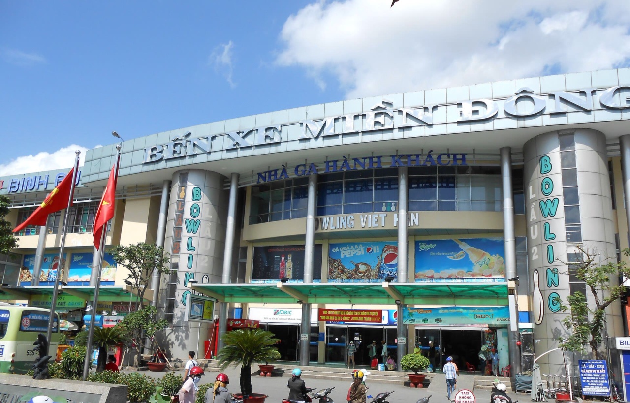 The passenger terminal building of the old Mien Dong bus station
