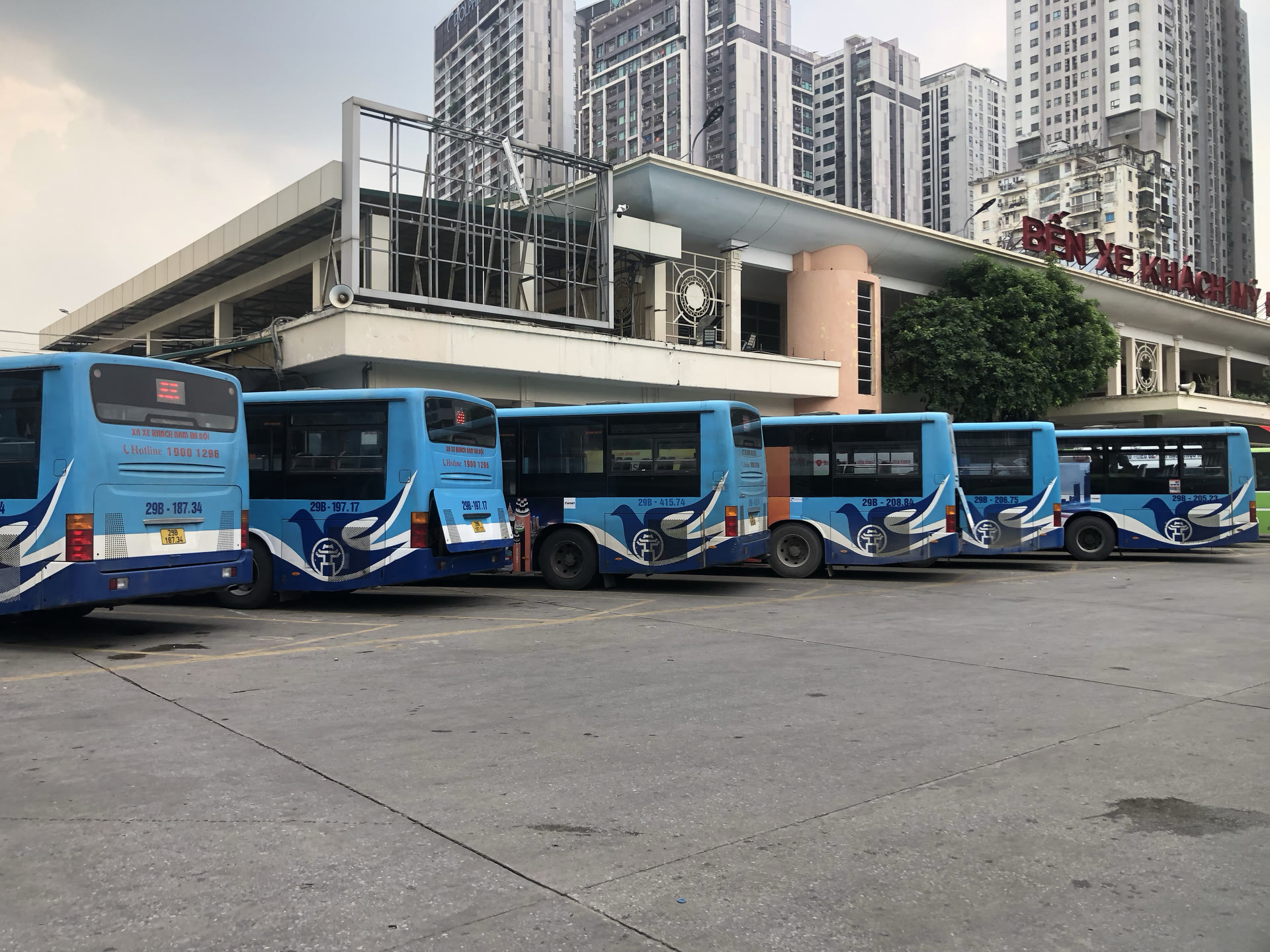 My Dinh Bus Station